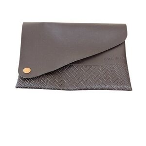 NEW Cole Haan Burgundy Faux Leather Travel Clutch/E-Book Cover color Bordo